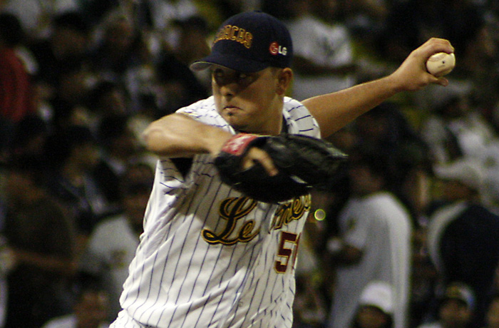 Los pajaros rojos mandaron en casa