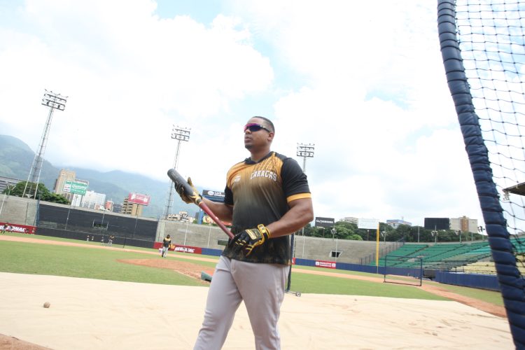 Caracas recibió dos nuevos refuerzos