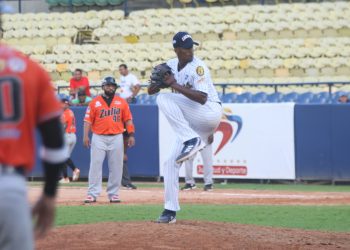 Leones Pitcher Beisbol