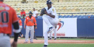 Leones Pitcher Beisbol