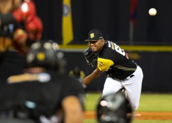 Magallanes perdió ante Cardenales en extrainning