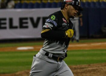 Leones dividió en Puerto La Cruz