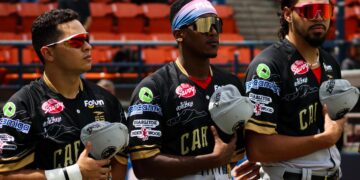 Leones no pudo con La Guaira en casa