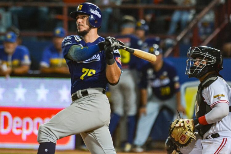 Magallanes viento en popa en Maracaibo