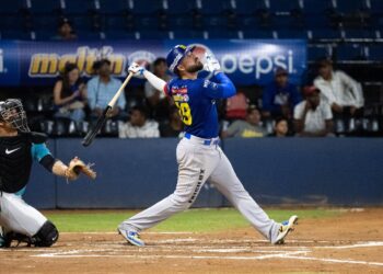 Magallanes terminó con la pava en la capital