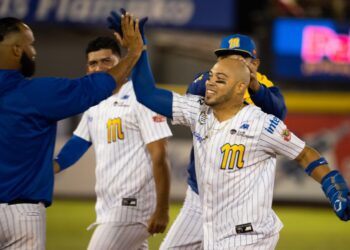 Magallanes dejó en el terreno al Caracas