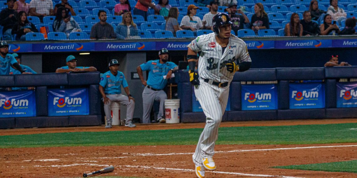 Caracas volvió a derrotar al Magallanes y lo dejó en situación crítica