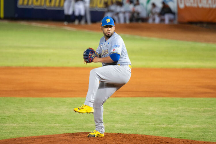 Magallanes 7, Zulia 1