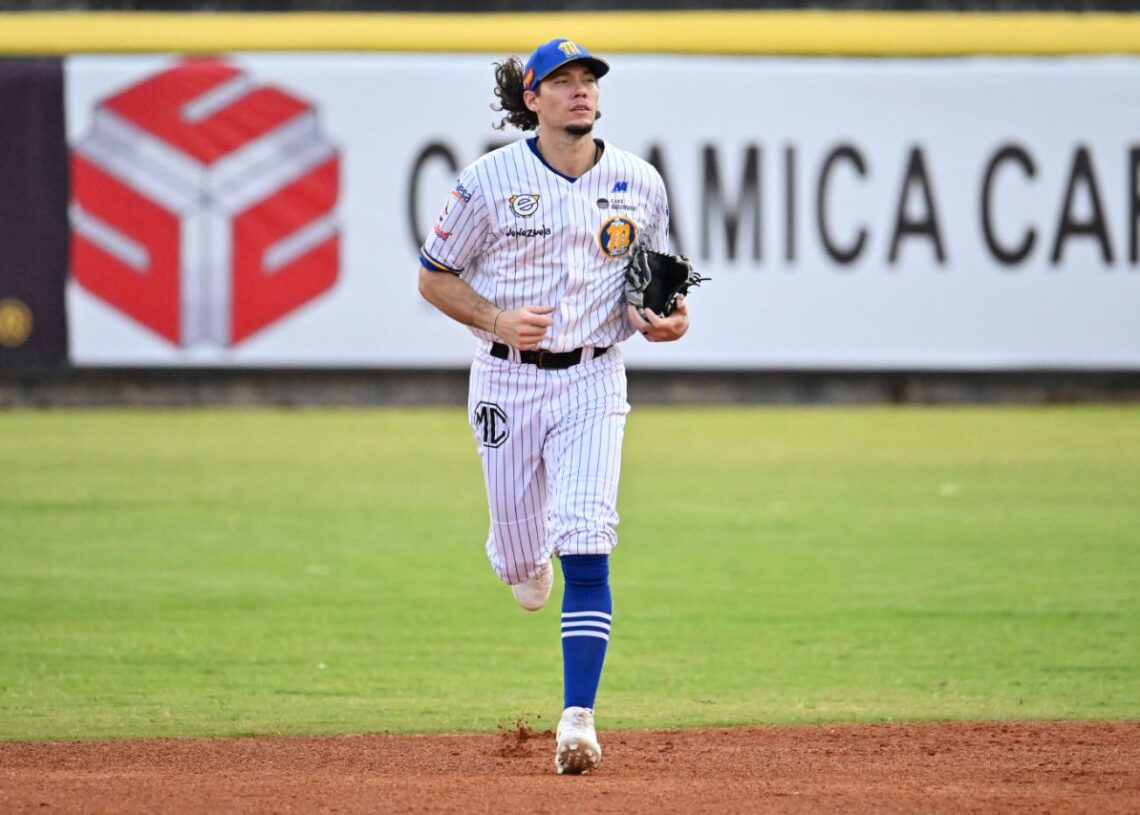 Magallanes 7, Caracas 1