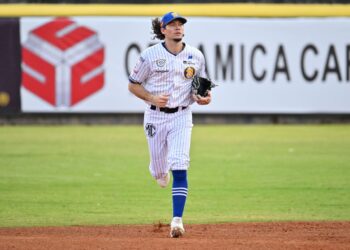 Magallanes 7, Caracas 1