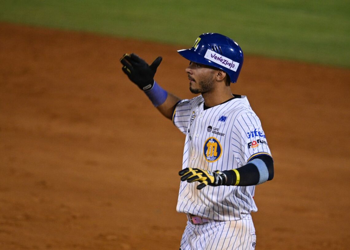 Zulia 1, Magallanes 4 (Juego 2)