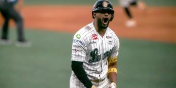 Caracas 8, Magallanes 7