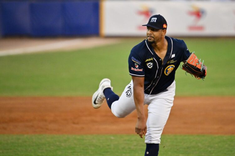 Caribes 1, Magallanes 10