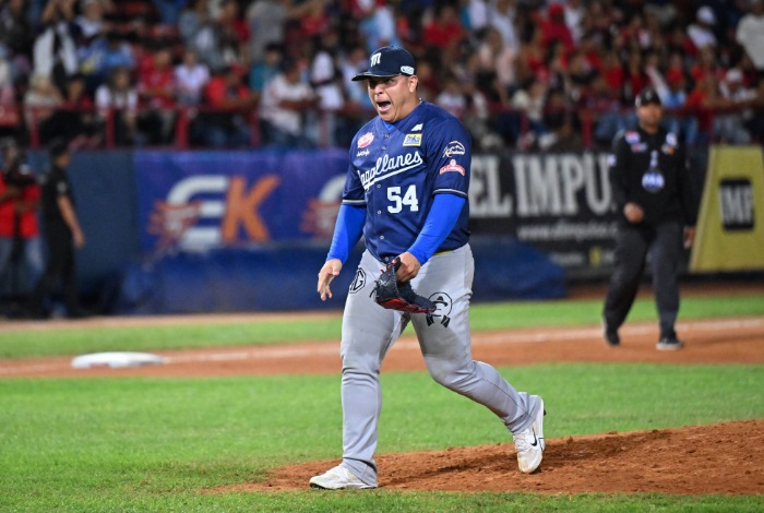 Magallanes 12, Caribes 4